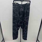 LIVI active Women's Size 26 Black Camoflage Sweatpants