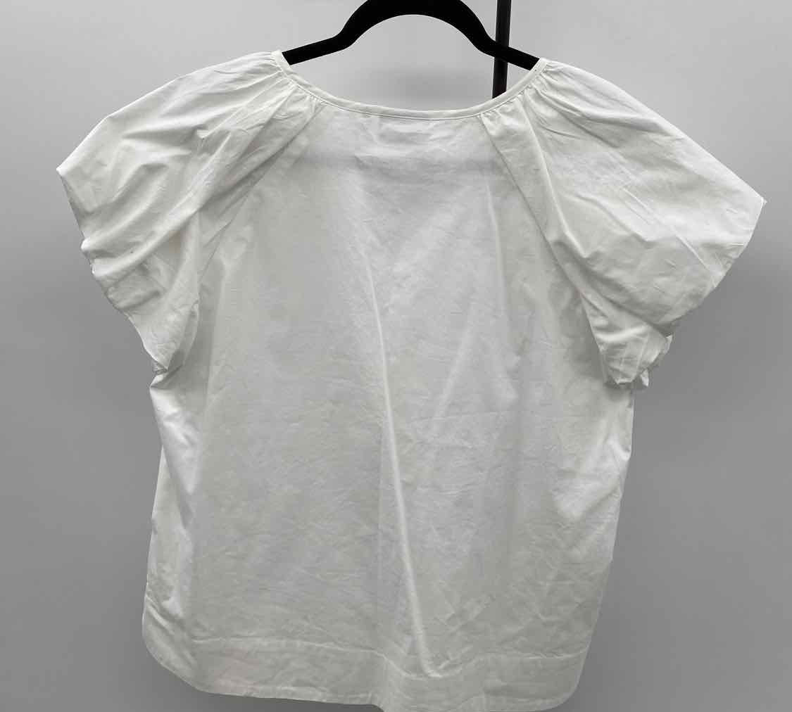 Foil Women's Size M White Solid Short Sleeve Shirt