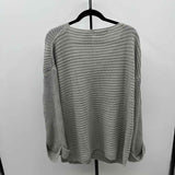 Selfie Women's Size M/L Green Solid Sweater