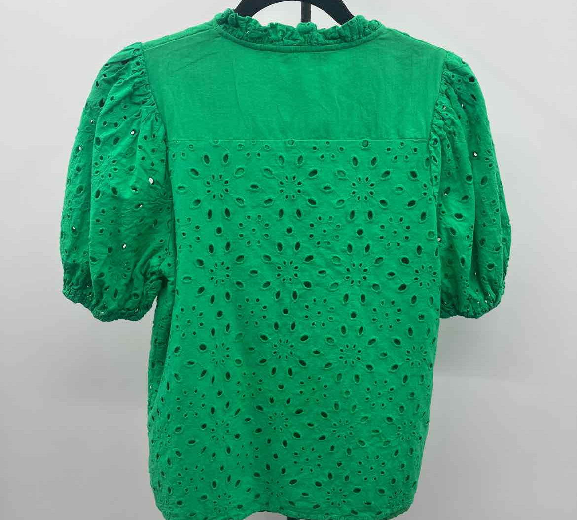 Pretty Garden Women's Size S Green Eyelet Short Sleeve Shirt