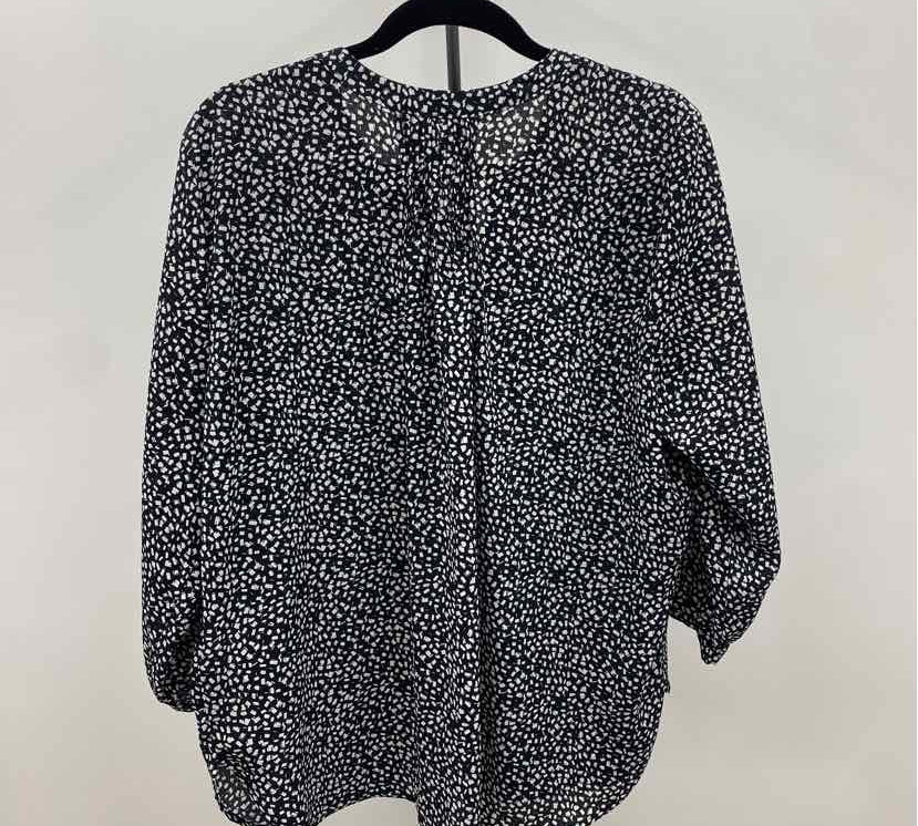 Jachs Girlfriend Women's Size L Black Spotted Long Sleeve Shirt