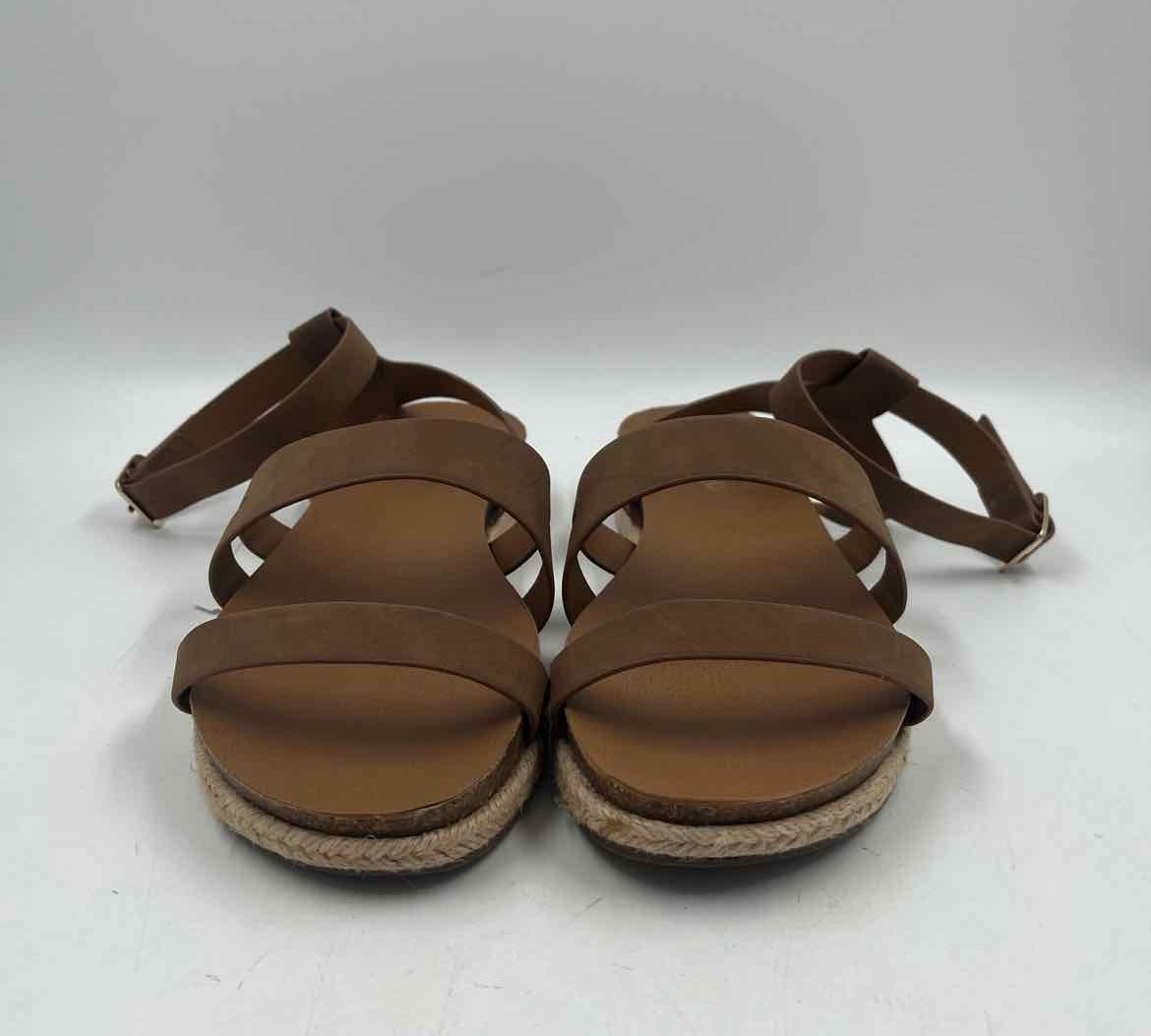 UNR8ED Women's Shoe Size 9 Caramel Solid Sandals