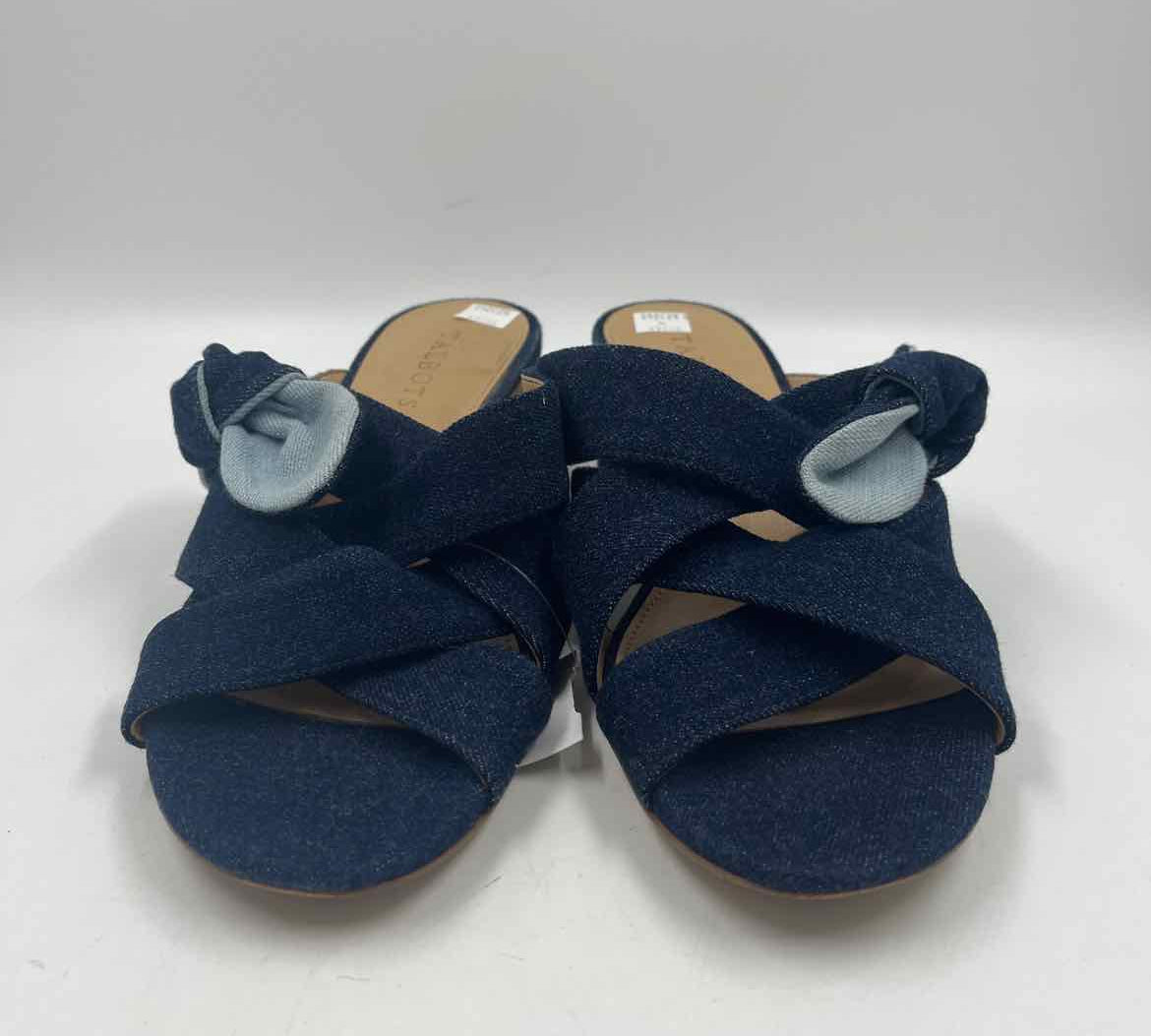 Talbots Women's Shoe Size 9 Blue Solid Sandals