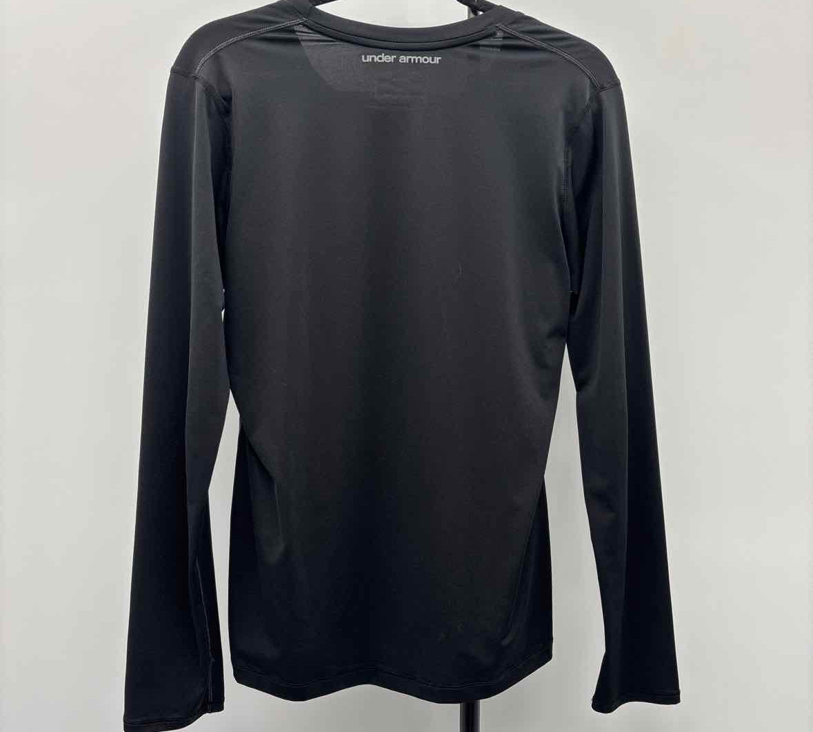 Under Armour Women's Size L Black Solid Long Sleeve Shirt