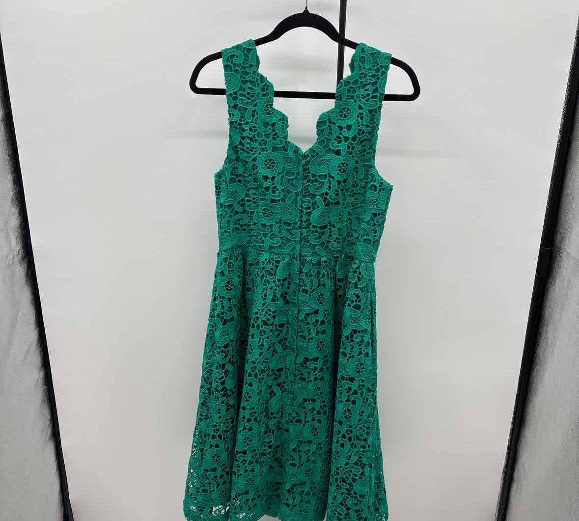 Modcloth Women's Size M Green Lace Dress