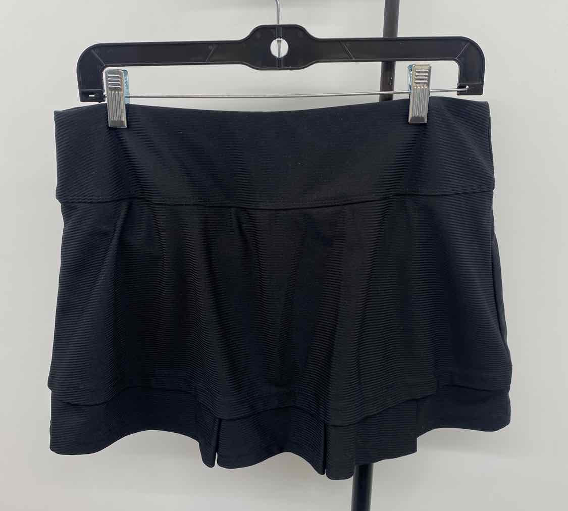 Bolle Women's Size 14 Black Solid Skirt