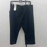 LIVI active Women's Size 14 Black Solid Capris