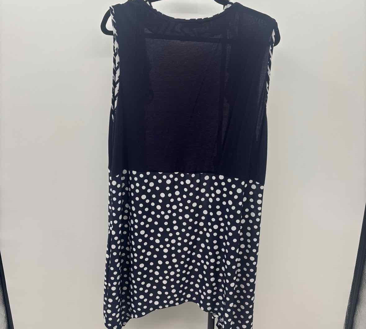 Aster Women's Size 2X Navy dotted Cardigan