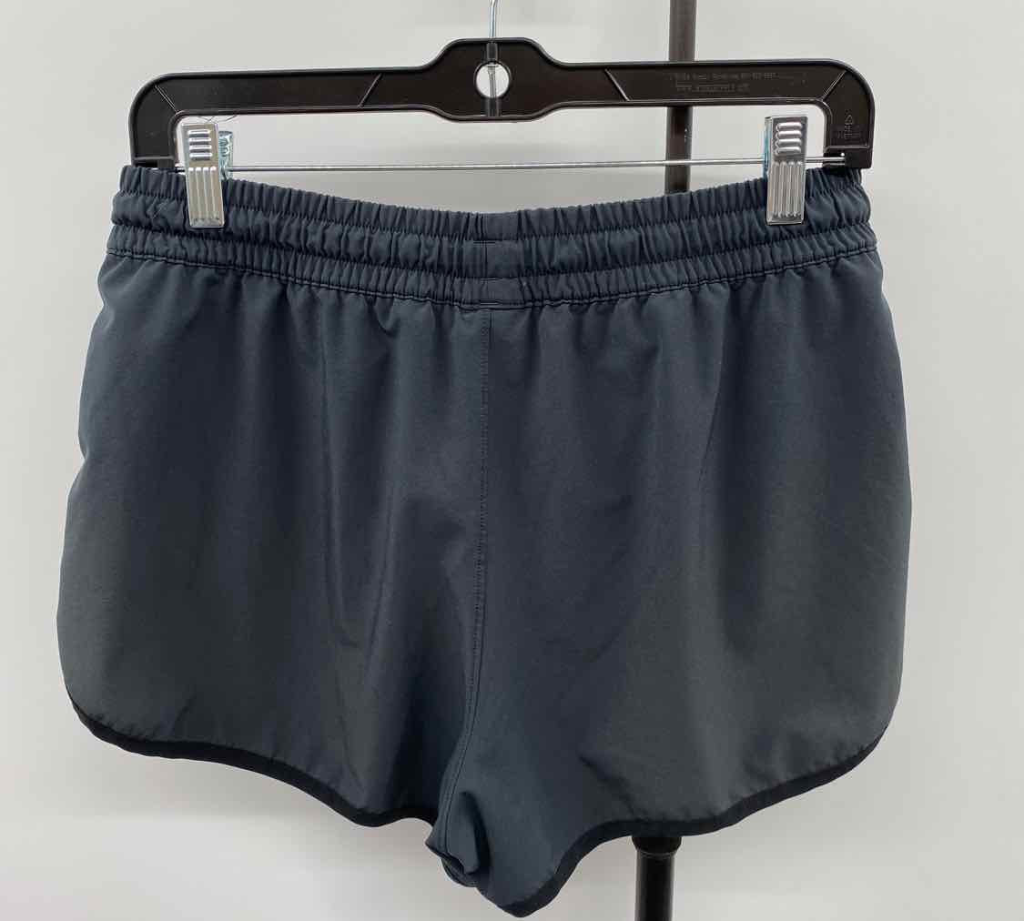 Under Armour Junior's Size 10 Charcoal Solid Shorts