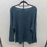 entro Women's Size L Blue Floral Sweater