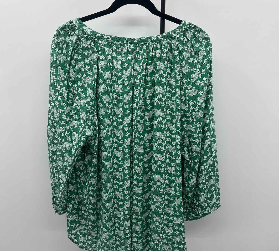 Jones New York Women's Size 2X Green Floral Long Sleeve Shirt