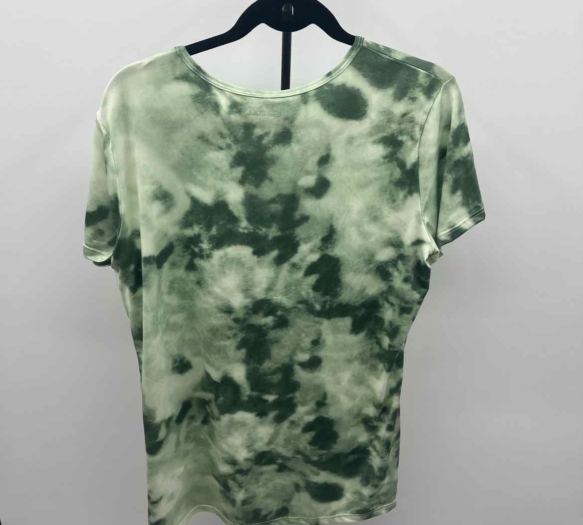 32 degrees Women's Size XXL Green Tie Dye Short Sleeve Shirt
