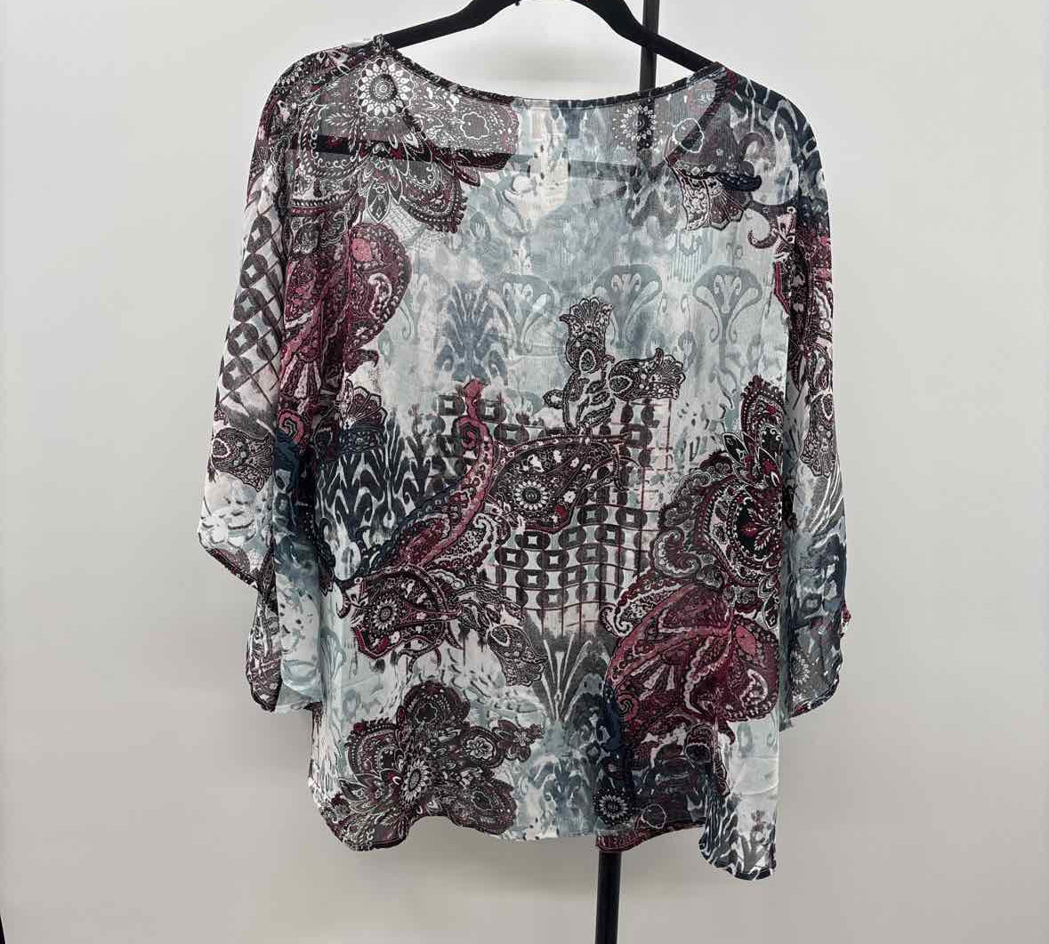 Chico's Women's Size S/M maroon medallion Poncho