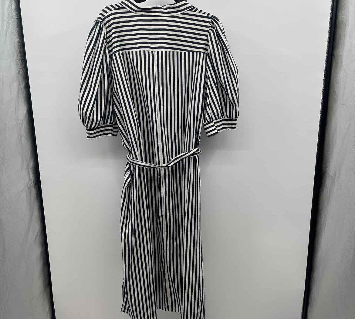 H&M Junior's Size 20 Navy Stripe Dress
