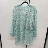 Lauren Conrad Women's Size 2X Green Spotted Long Sleeve Shirt