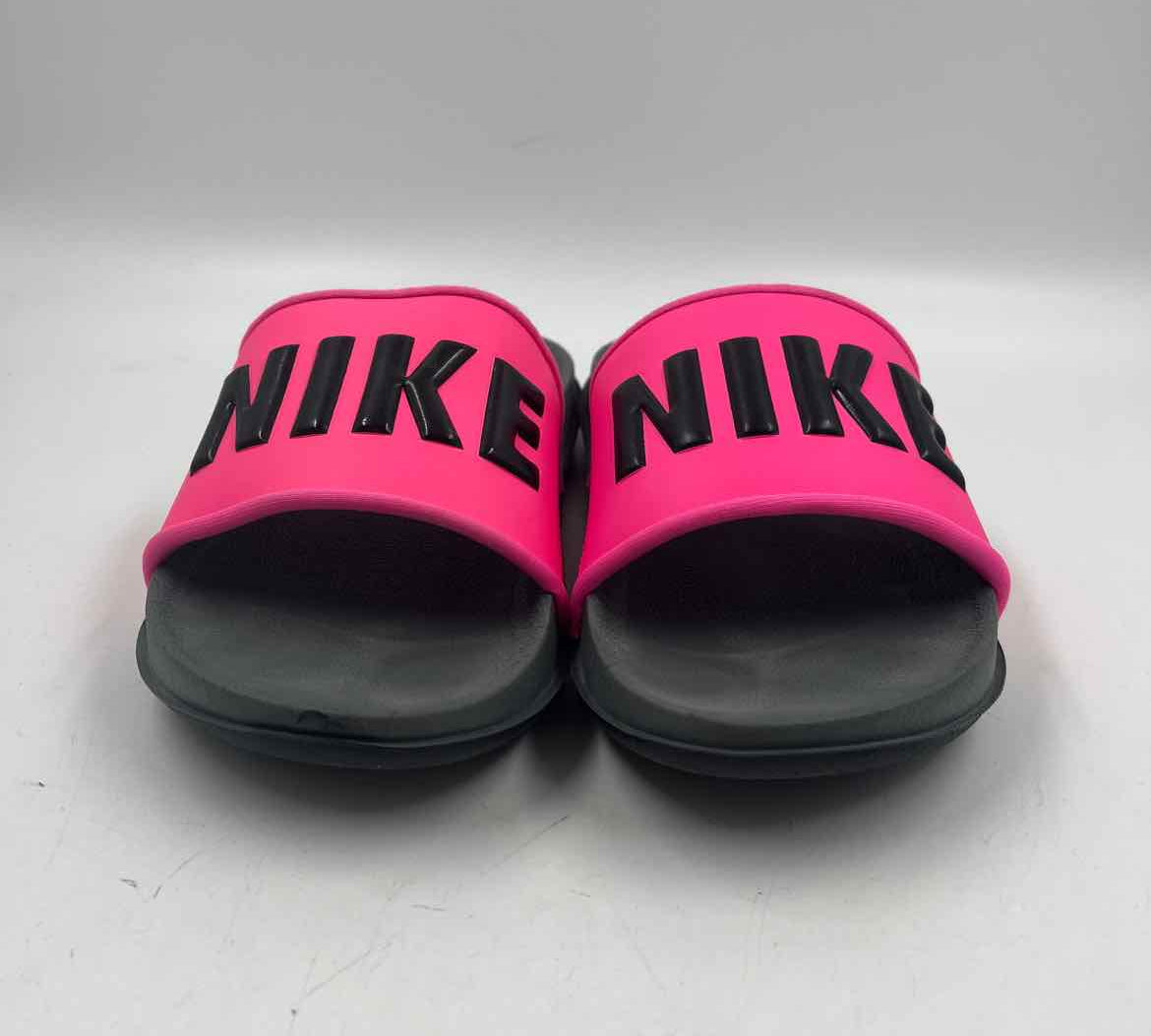 Nike Women's Shoe Size 6 Pink Logo Sandals