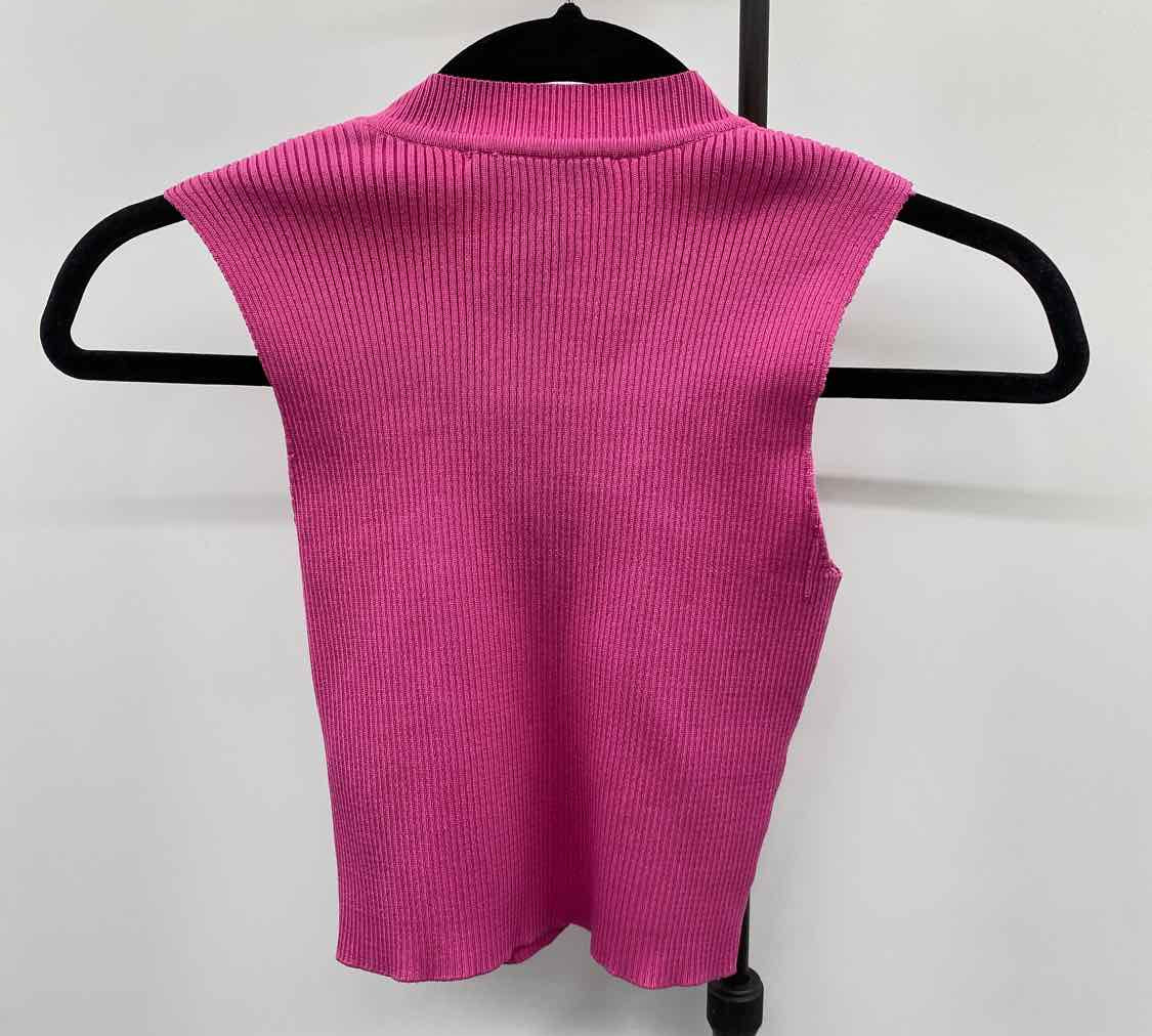 Happily Grey Junior's Size M Pink Ribbed Sleeveless Shirt