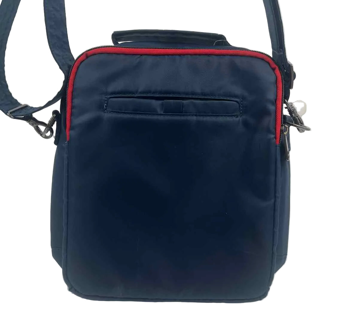 LUG Women's Navy Quilted Purse