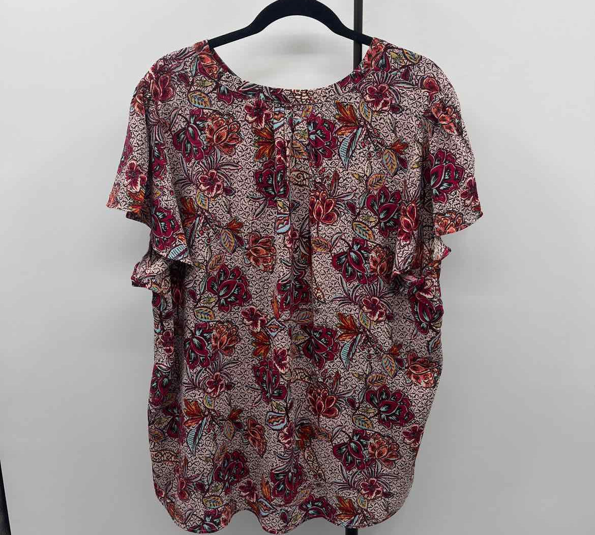 Maurice's Women's Size 2X maroon Floral Short Sleeve Shirt