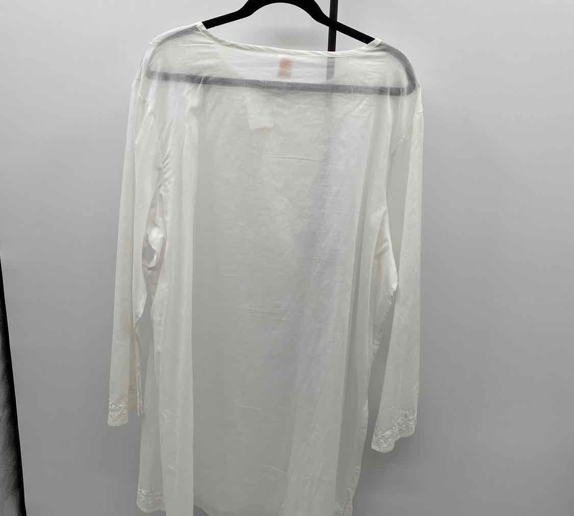 Tropical Escape Women's Size 2X White Beaded Tunic