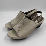 B Makowsky Women's Shoe Size 8 Beige Studs Wedges