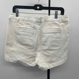 D. Jean Women's Size 14 White Solid Shorts