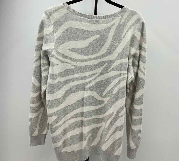 Belle by Kim Gravel Women's Size M Gray Abstract Sweater