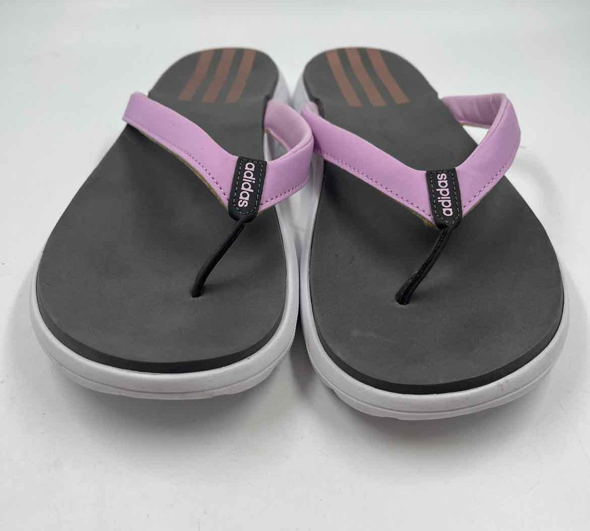 Adidas Women's Shoe Size 11 Lavender Solid Flip Flops