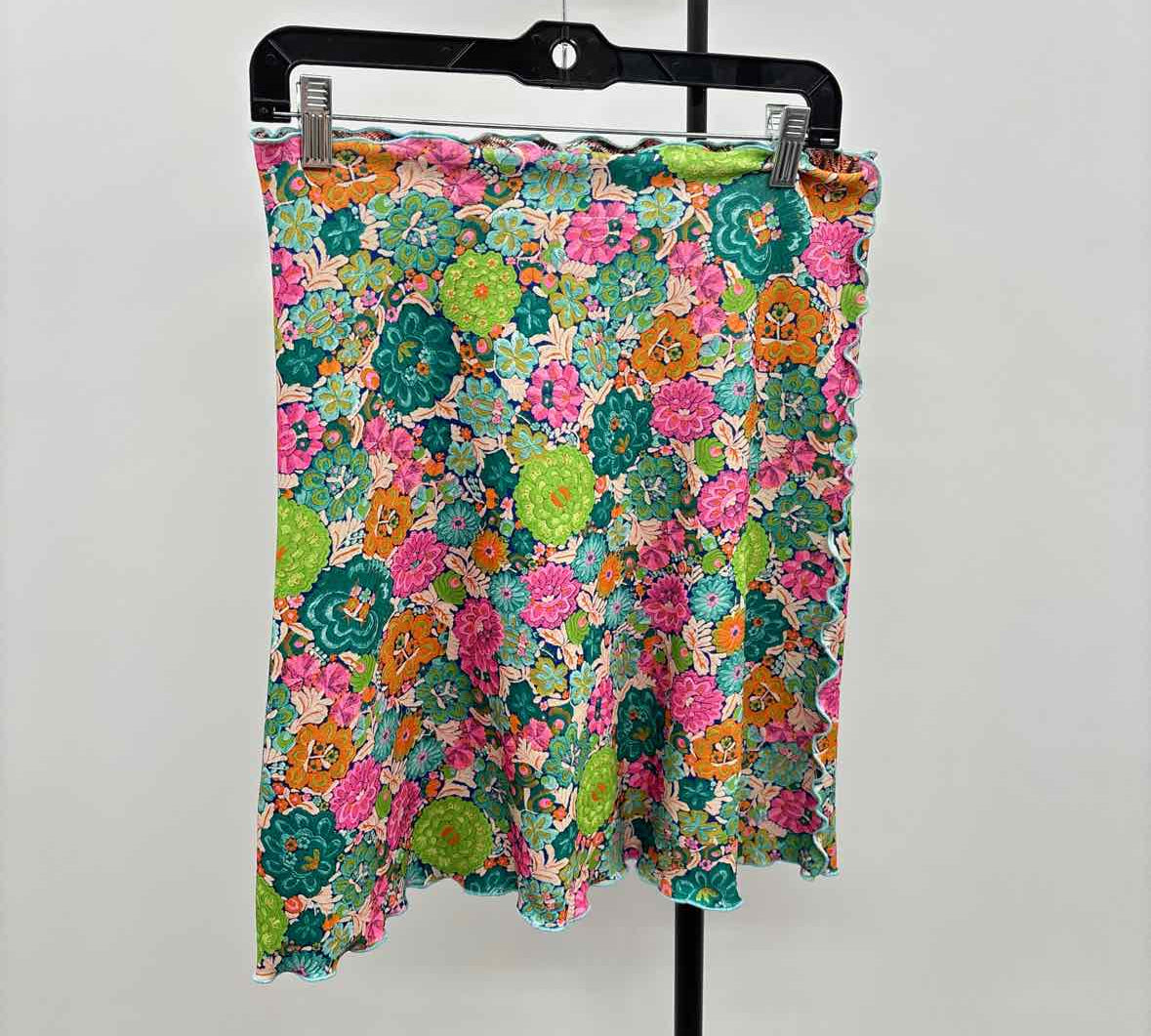 Haystacks Women's Size 10 Green Floral Skirt
