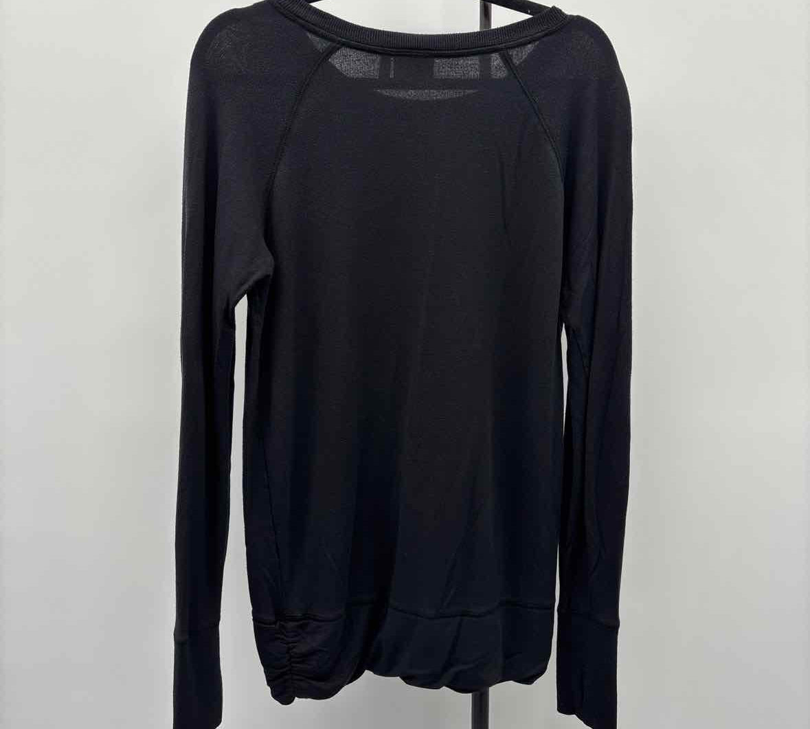 Athleta Women's Size M Black Solid Long Sleeve Shirt
