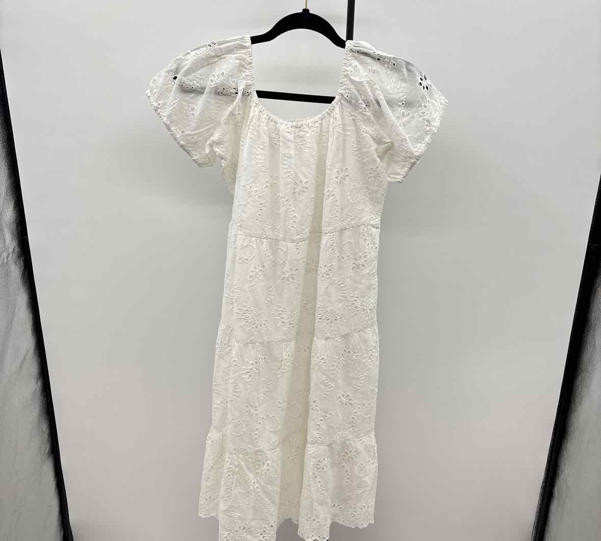 Debbie Katz Women's Size 14 White Eyelet Dress