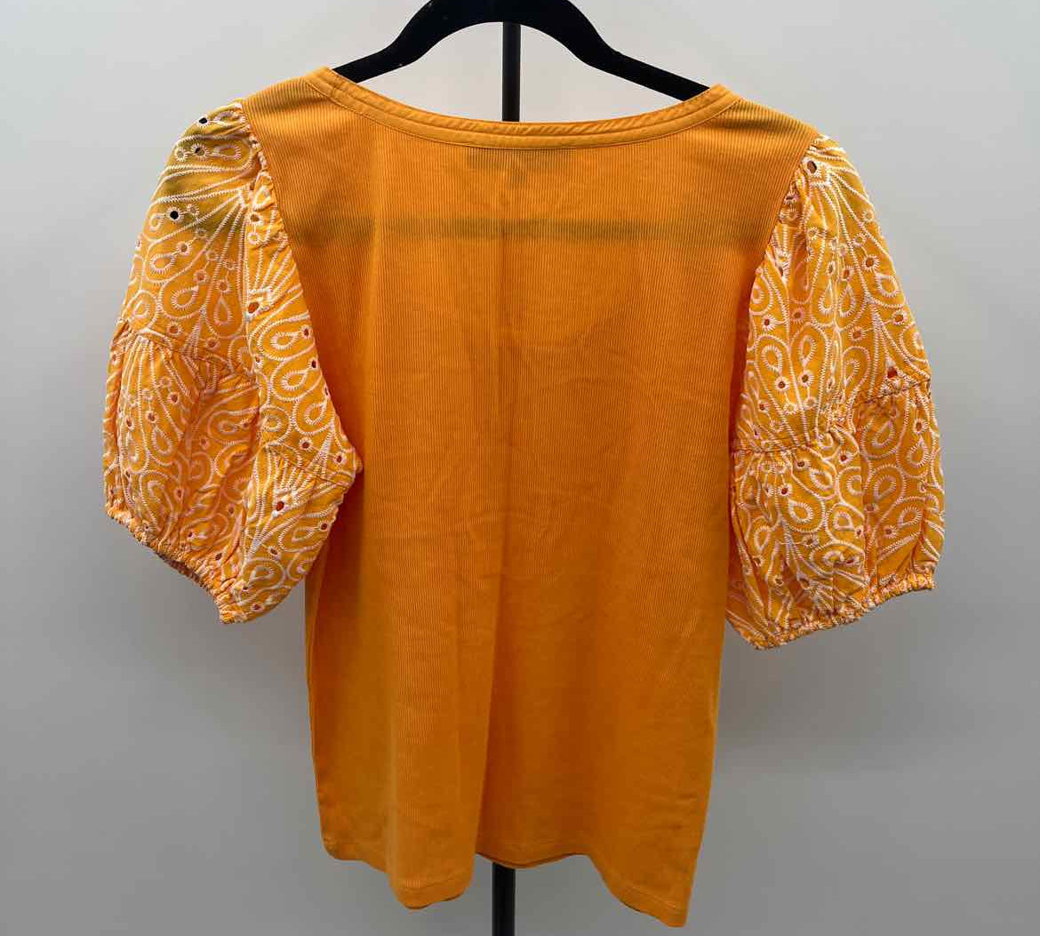 Loft Women's Size M Orange Ribbed Short Sleeve Shirt