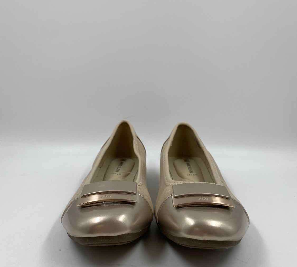 Anne Klein Women's Shoe Size 10 Gold Textured Flats