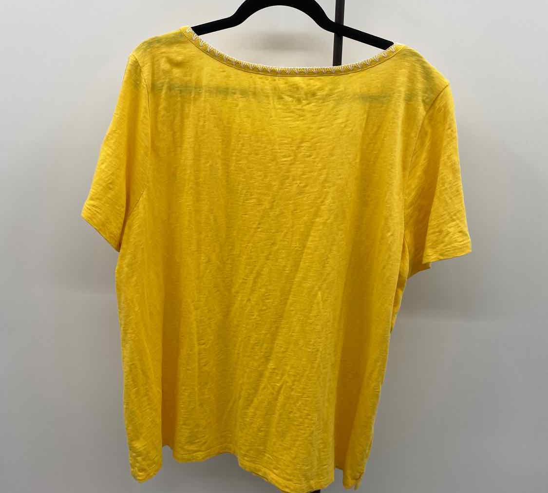 Talbots Women's Size 2X Yellow Floral Short Sleeve Shirt