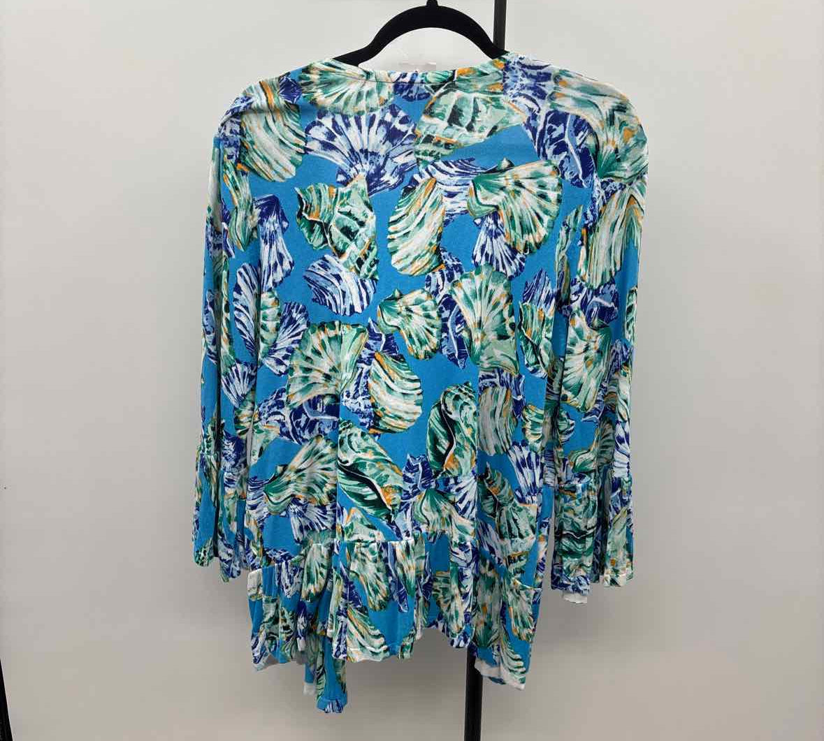Chico's Women's Size L Blue Seashells Cardigan