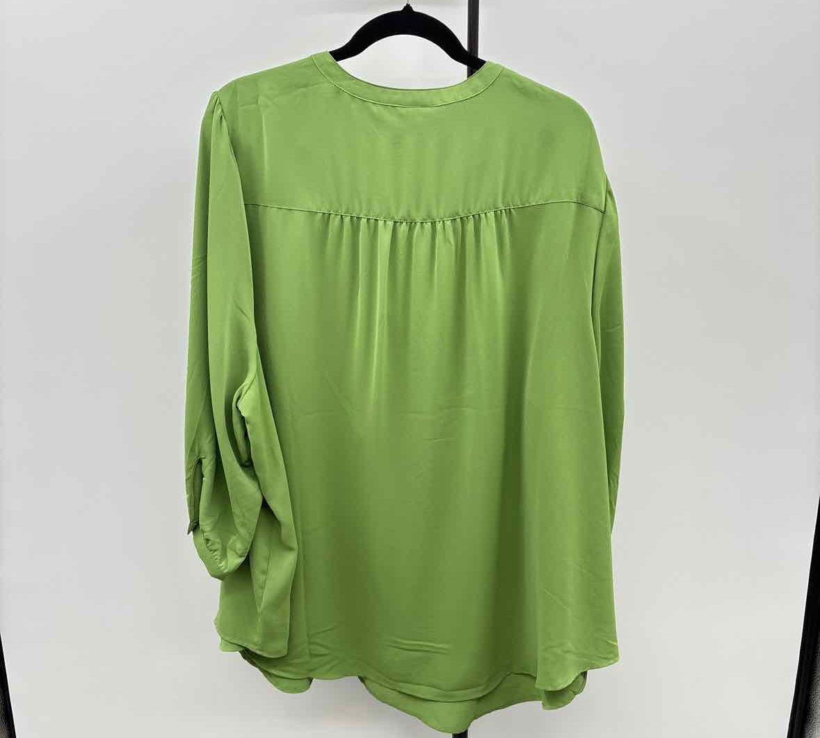 Torrid Women's Size 4X Green Solid Tunic