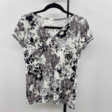 Talbots Women's Size SP Gray Floral Short Sleeve Shirt