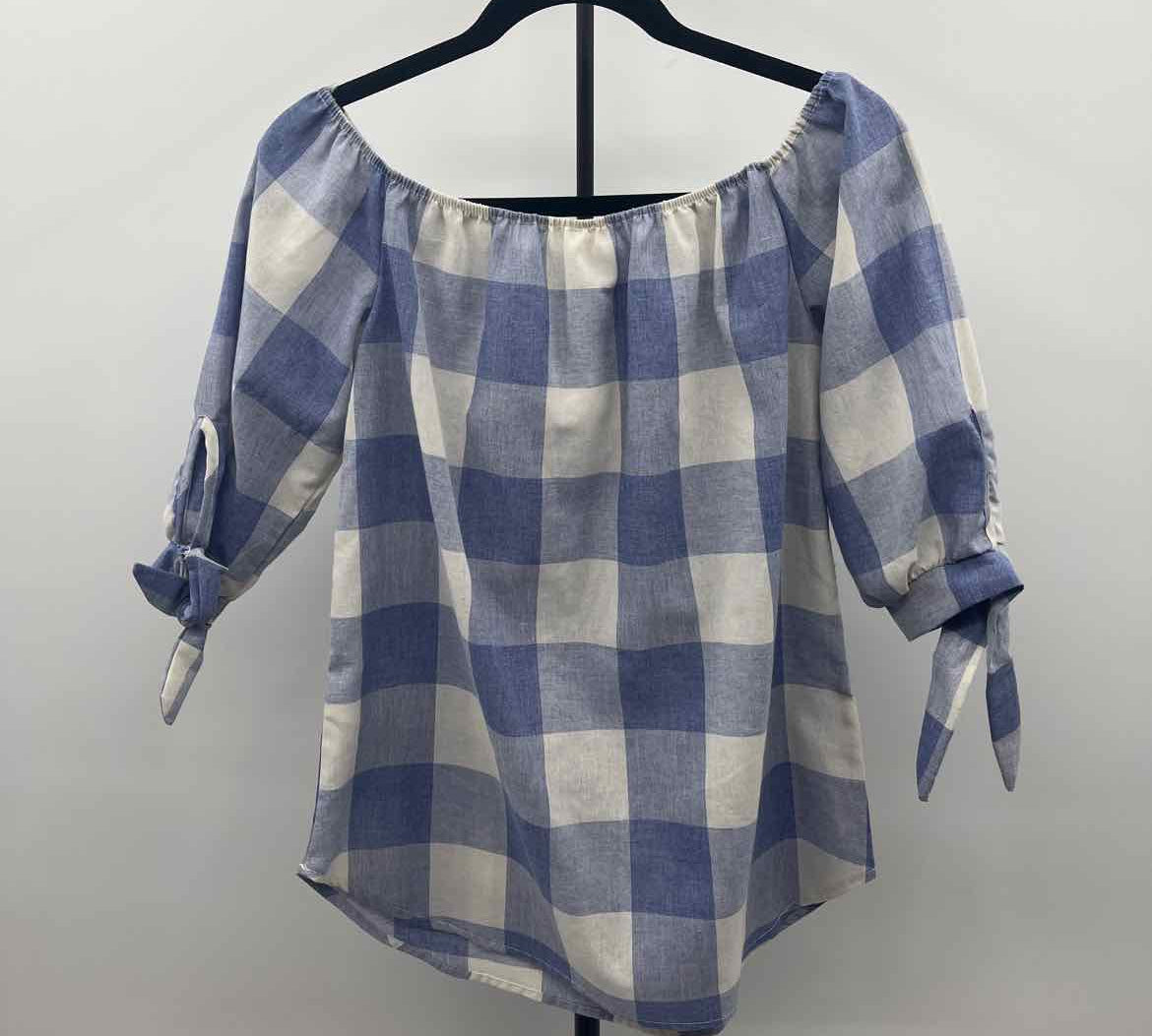 Vanilla bay Women's Size S Blue Checkered Short Sleeve Shirt