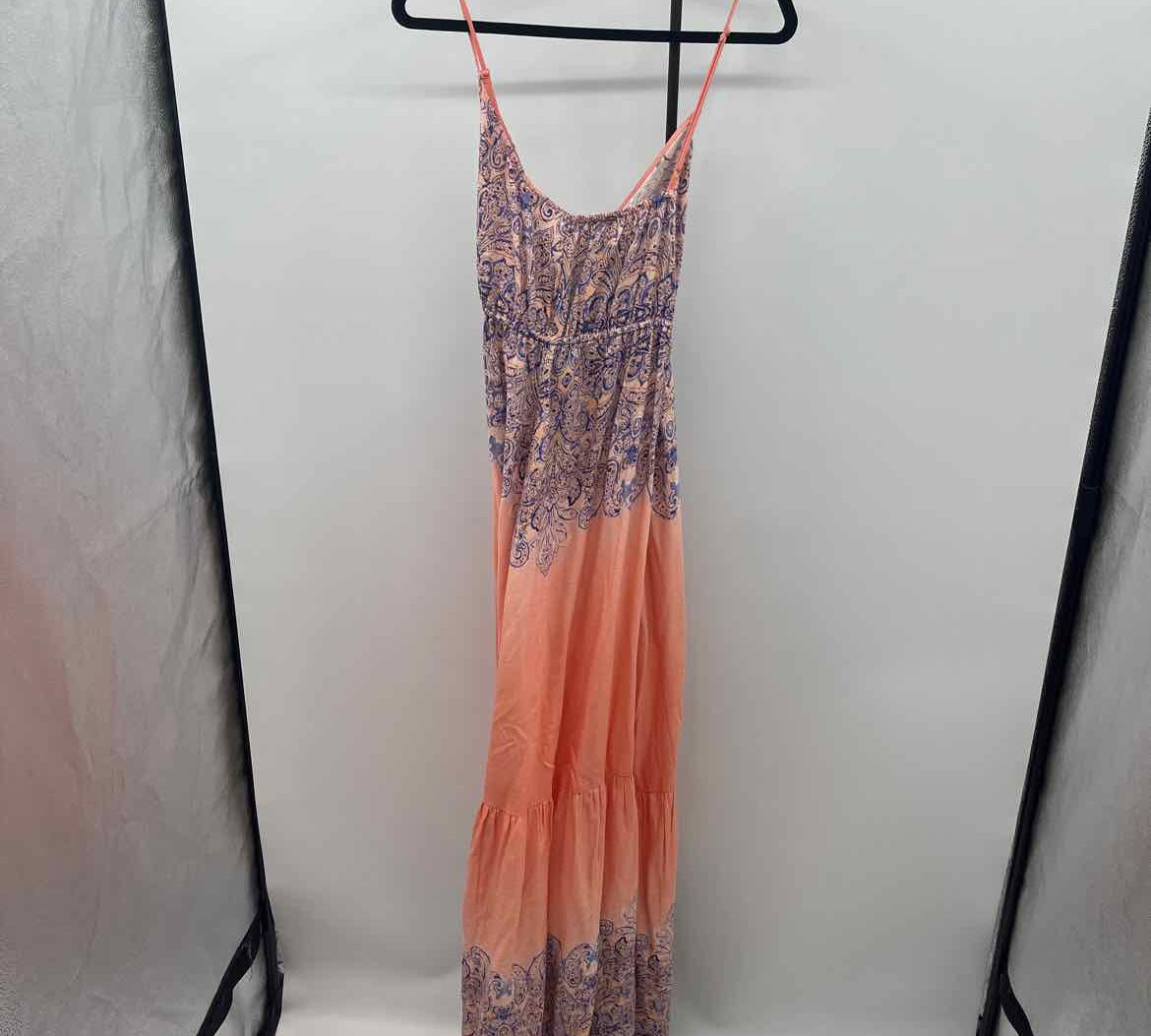 Venus Women's Size 18 Peach Paisley Dress