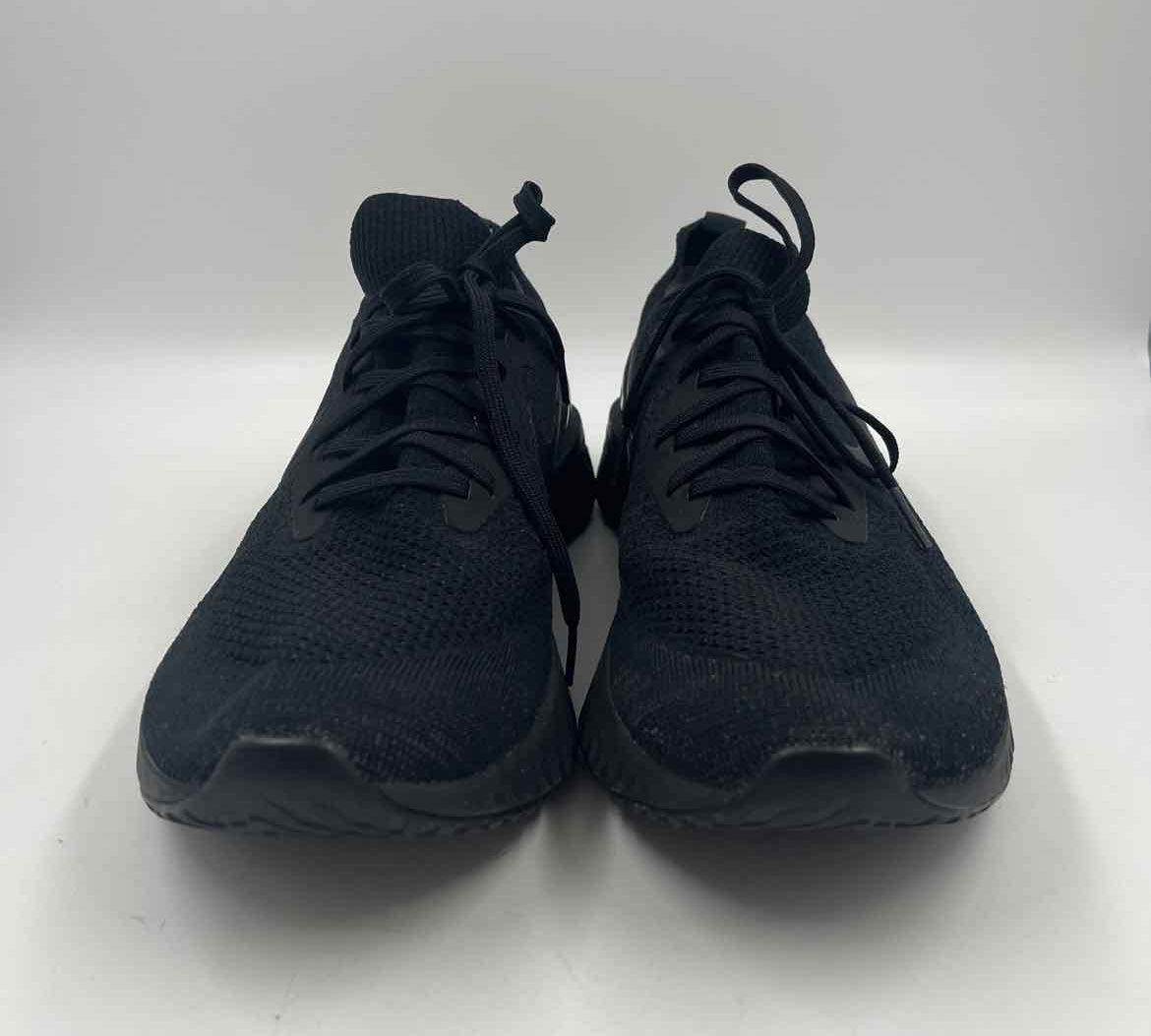 Nike Women's Shoe Size 10.5 Black Textured Sneakers