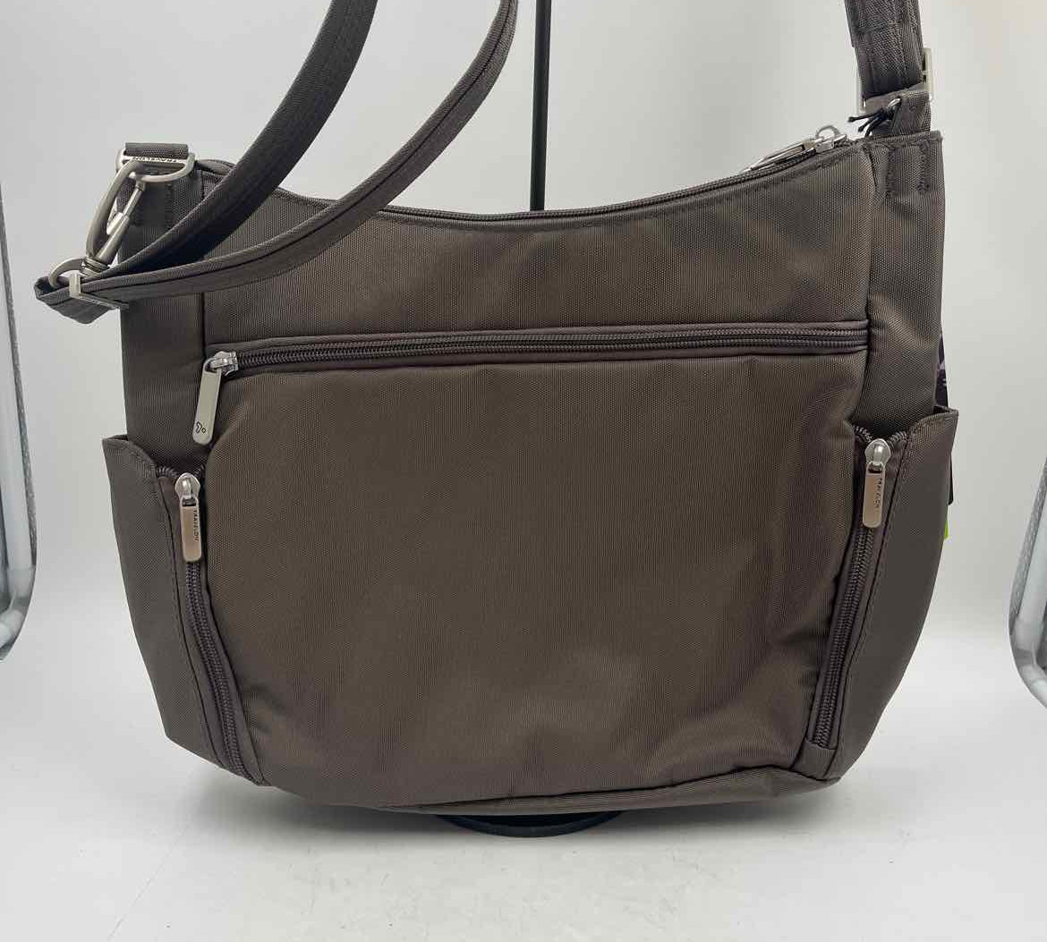 Travelon Women's Taupe New with Tags Solid Purse