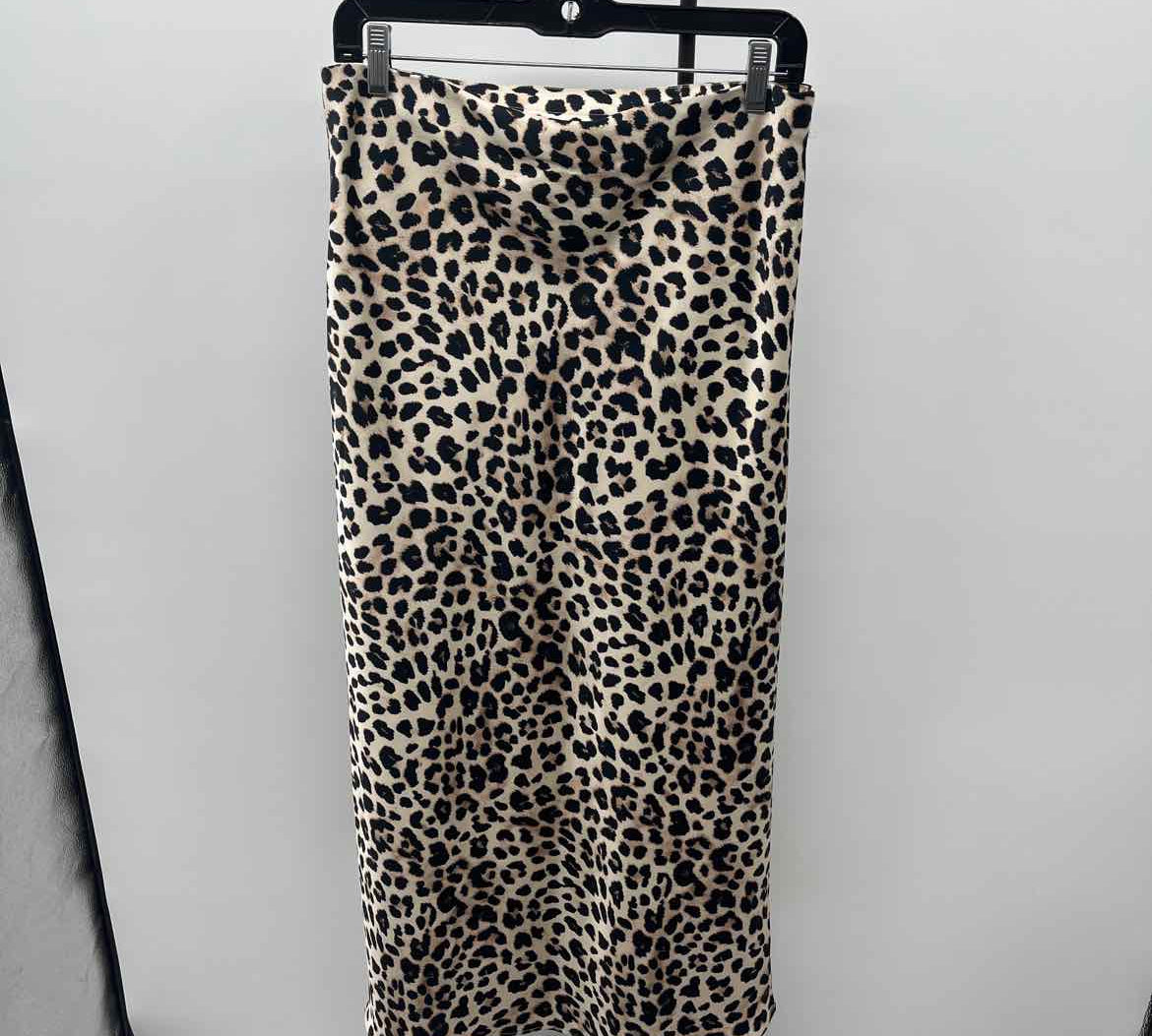 Zara Junior's Size 10 Black Animal Print Skirt