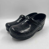Dansko Women's Shoe Size 10 Black Textured Clogs