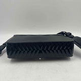 Petite Jolie Women's Black ribbed Purse