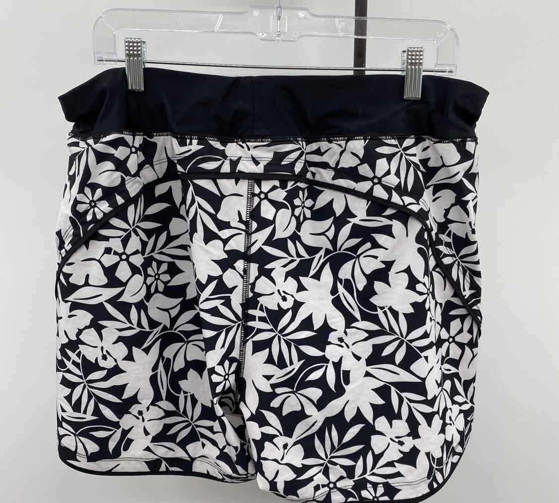 Lands End Women's Size 14 Black Floral Swimsuit - Separate