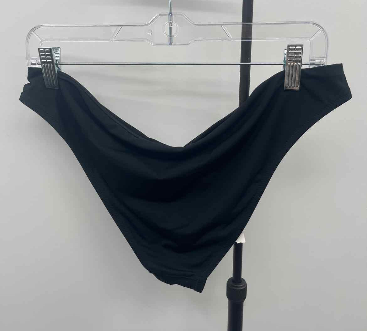 Athleta Women's Size 14 Black Solid Swimsuit - Separate