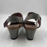 Taos Women's Shoe Size 7.5 Gray Textured Sandals
