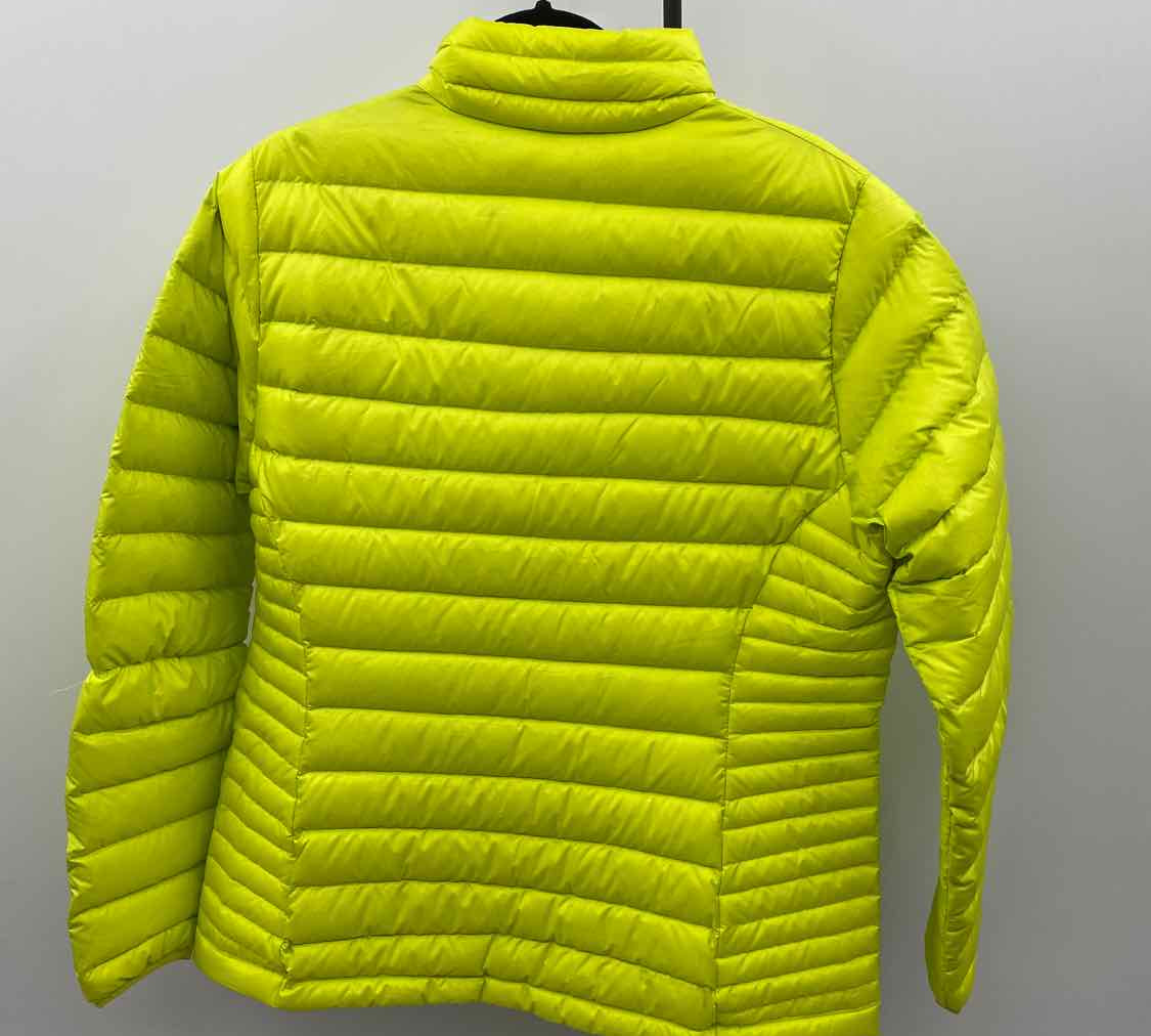 Patagonia Women's Size XL Yellow Solid Jacket