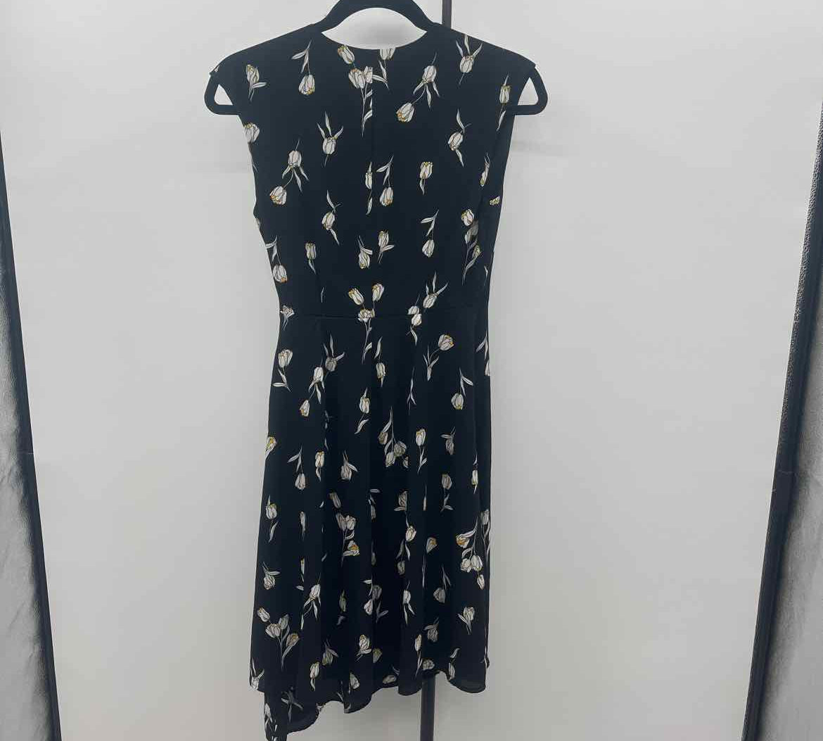 Banana Republic Women's Size 00P Black Floral Dress