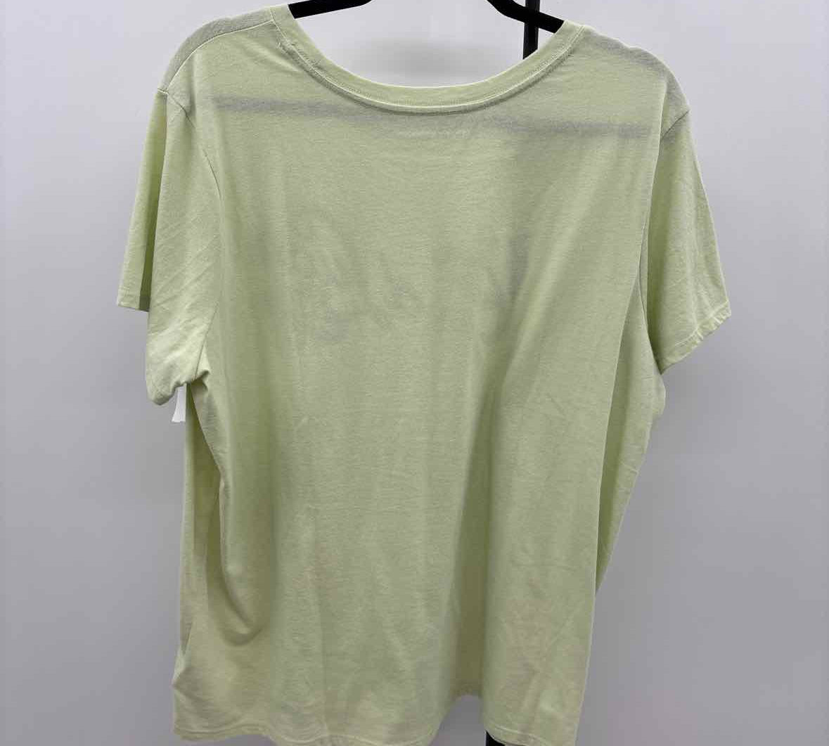 Lucky Brand Women's Size 1X Green Words T-Shirt